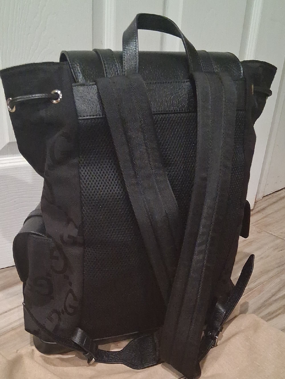 Gucci Black GG Canvas Drawstring Flap Backpack with Leather Trim - Picture 4 of 7